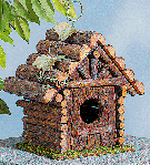 25245 Log Birdhouse